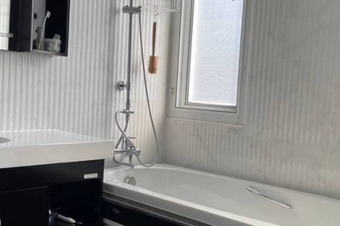 Condominio de 1 dormitorio en Chiang Mai, Tailandia № 205650 - foto 12