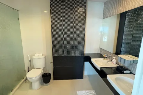 Condominio de 3 dormitorios en Hua Hin, Tailandia № 170531 - foto 16