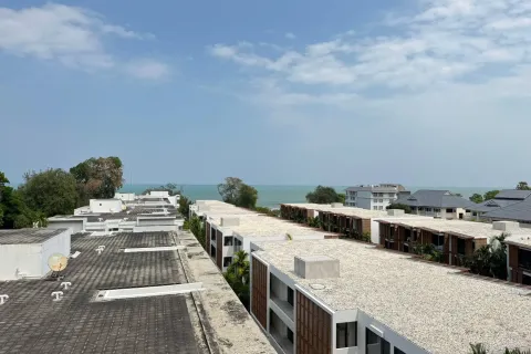 Condominio de 3 dormitorios en Hua Hin, Tailandia № 170531 - foto 21
