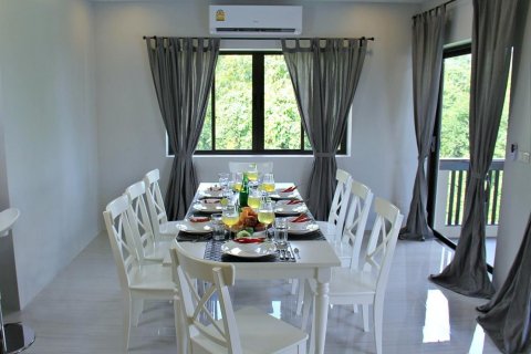Chalet de 5 dormitorios en Ko Samui, Tailandia № 139475 - foto 13