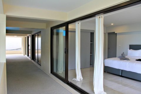 Chalet de 5 dormitorios en Ko Samui, Tailandia № 139475 - foto 14