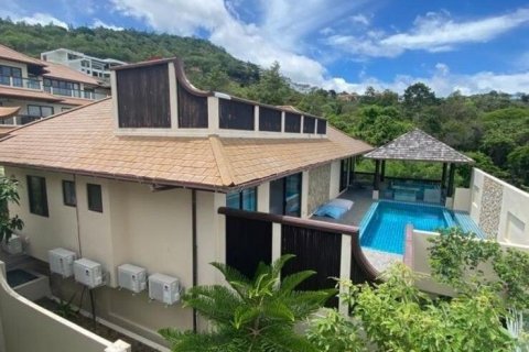 Chalet de 5 dormitorios en Ko Samui, Tailandia № 139475 - foto 2