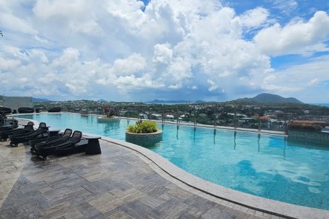 Apartamento de 2 habitaciones en Pattaya, Tailandia № 163877 - foto 12