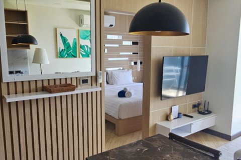 Apartamento de 2 habitaciones en Pattaya, Tailandia № 163877 - foto 7
