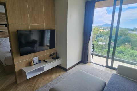 Apartamento de 2 habitaciones en Pattaya, Tailandia № 163877 - foto 3