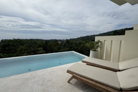 Chalet de 4 dormitorios en Pattaya, Tailandia № 163878 - foto 3