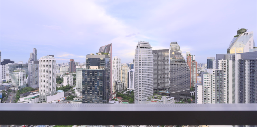 Condominio de 2 dormitorios en Bangkok, Tailandia № 186646