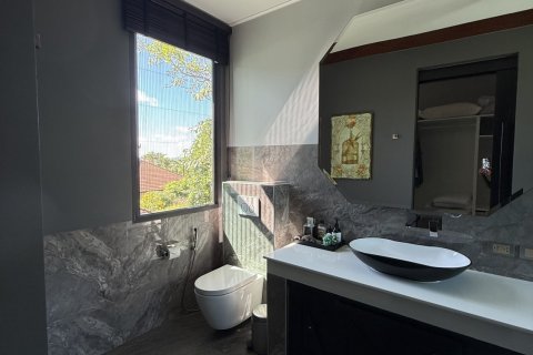 Chalet de 3 dormitorios en Phuket, Tailandia № 164270 - foto 11