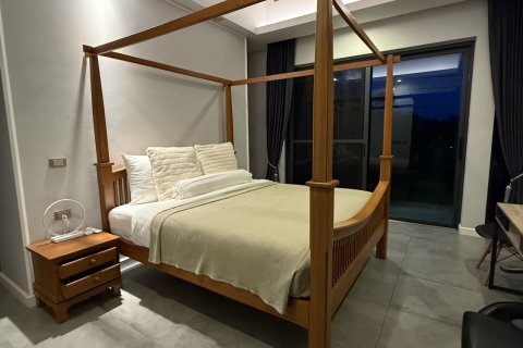 Chalet de 3 dormitorios en Phuket, Tailandia № 164270 - foto 20