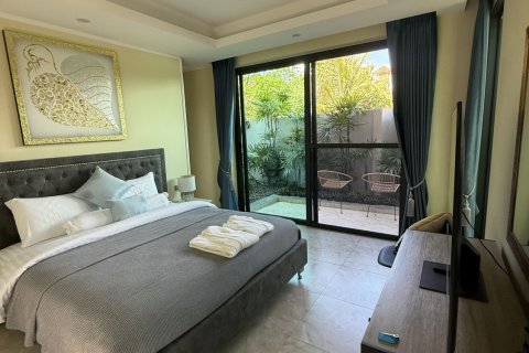 Chalet de 3 dormitorios en Phuket, Tailandia № 164270 - foto 26