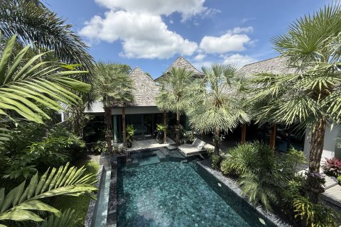 Chalet de 3 dormitorios en Phuket, Tailandia № 164270 - foto 13