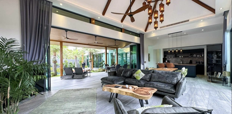 Chalet de 3 dormitorios en Phuket, Tailandia № 164270