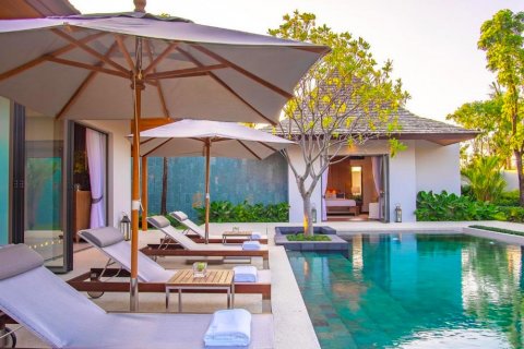 Casa de 4 dormitorios en Phuket, Tailandia № 65888 - foto 3