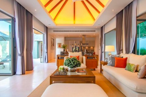 Casa de 4 dormitorios en Phuket, Tailandia № 65888 - foto 6
