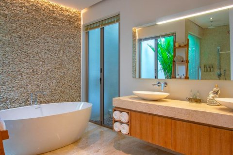 Casa de 4 dormitorios en Phuket, Tailandia № 65888 - foto 9