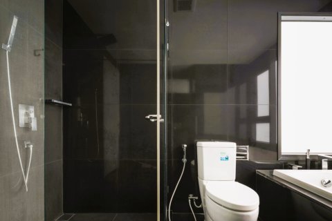 Condominio de 2 dormitorios en Bangkok, Tailandia № 180502 - foto 15