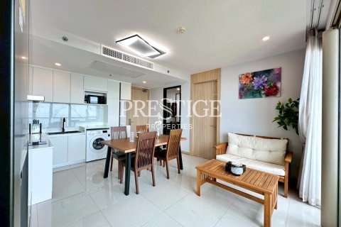 Condo in Pattaya, Thailand, 2 bedrooms № 197571 - photo 2