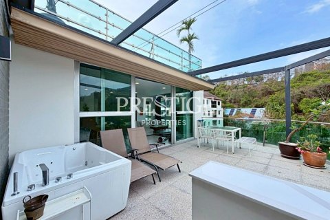 Condo in Pattaya, Thailand, 2 bedrooms № 197573 - photo 19