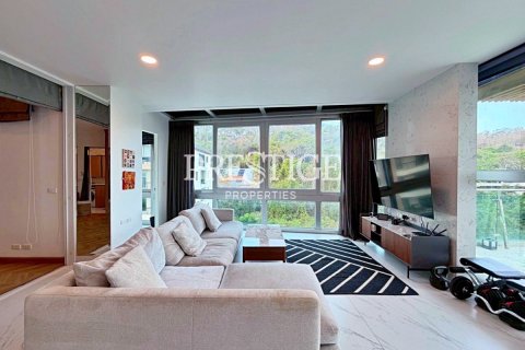 Condo in Pattaya, Thailand, 2 bedrooms № 197573 - photo 2