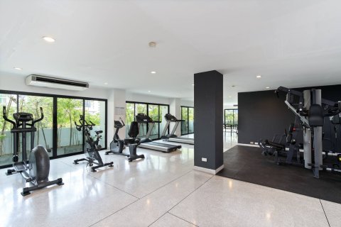 Condominio de 3 dormitorios en Bangkok, Tailandia № 209669 - foto 17
