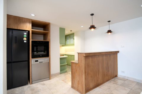 Condominio de 3 dormitorios en Bangkok, Tailandia № 209669 - foto 6