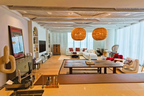 Ático de 3 dormitorios en Bangkok, Tailandia № 209666 - foto 9