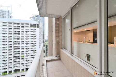 Condo in Bangkok, Thailand, 2 bedrooms  № 233195 - photo 3