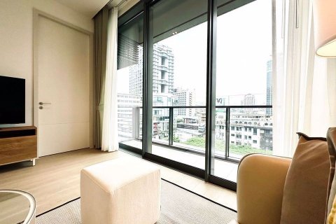Sobre plano THE STRAND THONGLOR en Bangkok, Tailandia № 9363 - foto 6