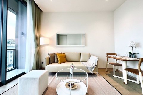 Sobre plano THE STRAND THONGLOR en Bangkok, Tailandia № 9363 - foto 3