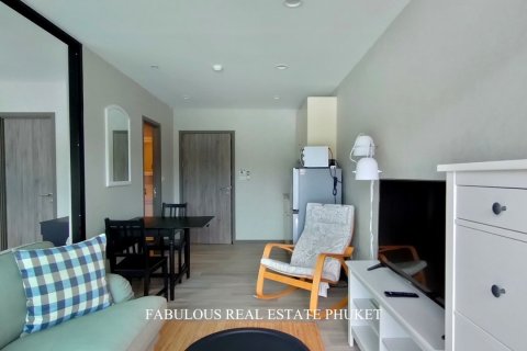 Condo on Nai Yang, Thailand, 1 bedroom  № 179873 - photo 4