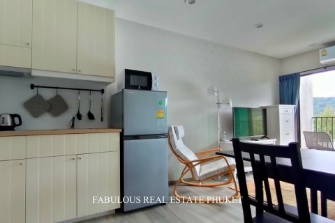 Condo on Nai Yang, Thailand, 1 bedroom  № 179873 - photo 7