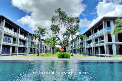 Condominio de 2 dormitorios en Mai Khao, Tailandia № 179870 - foto 2