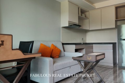 Condo on Surin Beach, Thailand, 1 bedroom  № 179871 - photo 11
