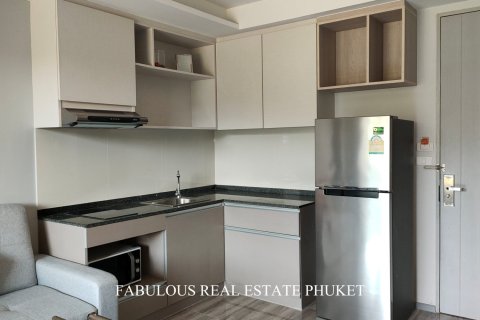Condo on Surin Beach, Thailand, 1 bedroom  № 179871 - photo 12