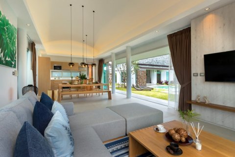 House in Bang Tao, Thailand 3 bedrooms № 3651 - photo 12