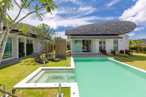 House in Bang Tao, Thailand 3 bedrooms № 3651 - photo 2