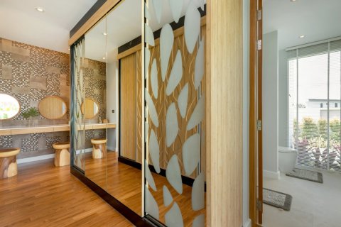 House in Bang Tao, Thailand 3 bedrooms № 3651 - photo 30