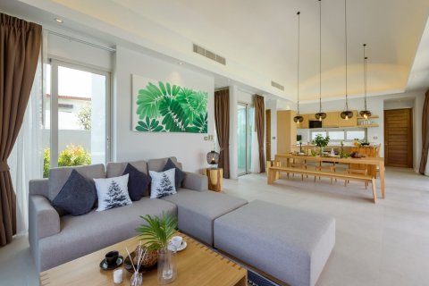 House in Bang Tao, Thailand 3 bedrooms № 3651 - photo 15