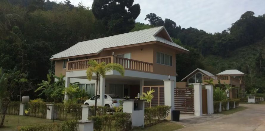 Chalet de 3 dormitorios en Phuket, Tailandia № 148795
