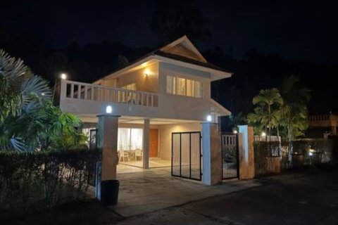Chalet de 3 dormitorios en Phuket, Tailandia № 148795 - foto 2