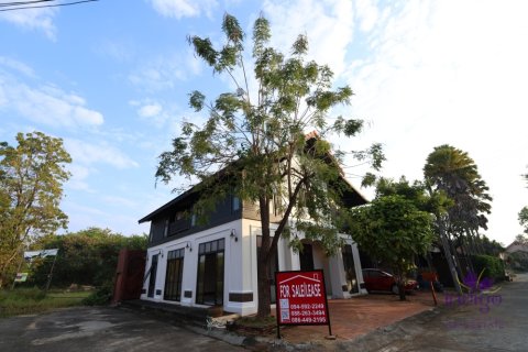 Casa de 3 dormitorios en Hang Dong, Tailandia № 160182 - foto 2