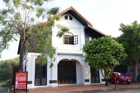 Casa de 3 dormitorios en Hang Dong, Tailandia № 160182 - foto 3