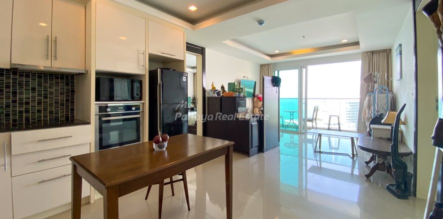 Condominio de 2 dormitorios en Bang Lamung, Tailandia № 160179
