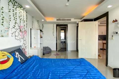Condominio de 2 dormitorios en Bang Lamung, Tailandia № 160179 - foto 10