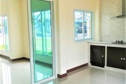 Casa de 3 dormitorios en Pattaya, Tailandia № 205455 - foto 13