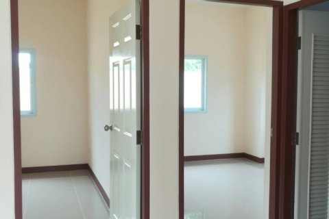 Casa de 3 dormitorios en Pattaya, Tailandia № 205455 - foto 9