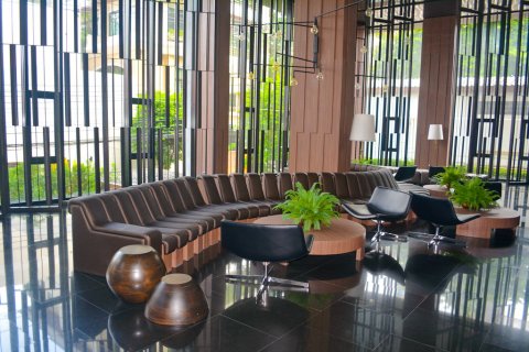 Condominio de 3 dormitorios en Bangkok, Tailandia № 66473 - foto 17
