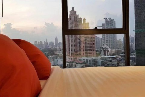 Condo in Bangkok, Thailand, 2 bedrooms  № 66474 - photo 7
