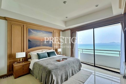 Condo à Pattaya, Thaïlande, 4 chambres № 198544 - photo 13
