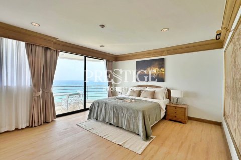 Condo à Pattaya, Thaïlande, 4 chambres № 198544 - photo 20